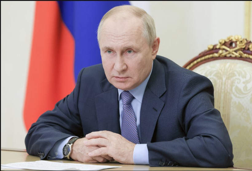 Путин заявил об отмене Россией виз для граждан Китая