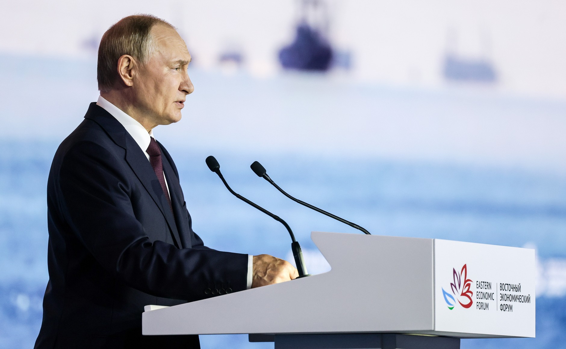 Путин назвал Москву лучшим местом для переговоров с Зеленским