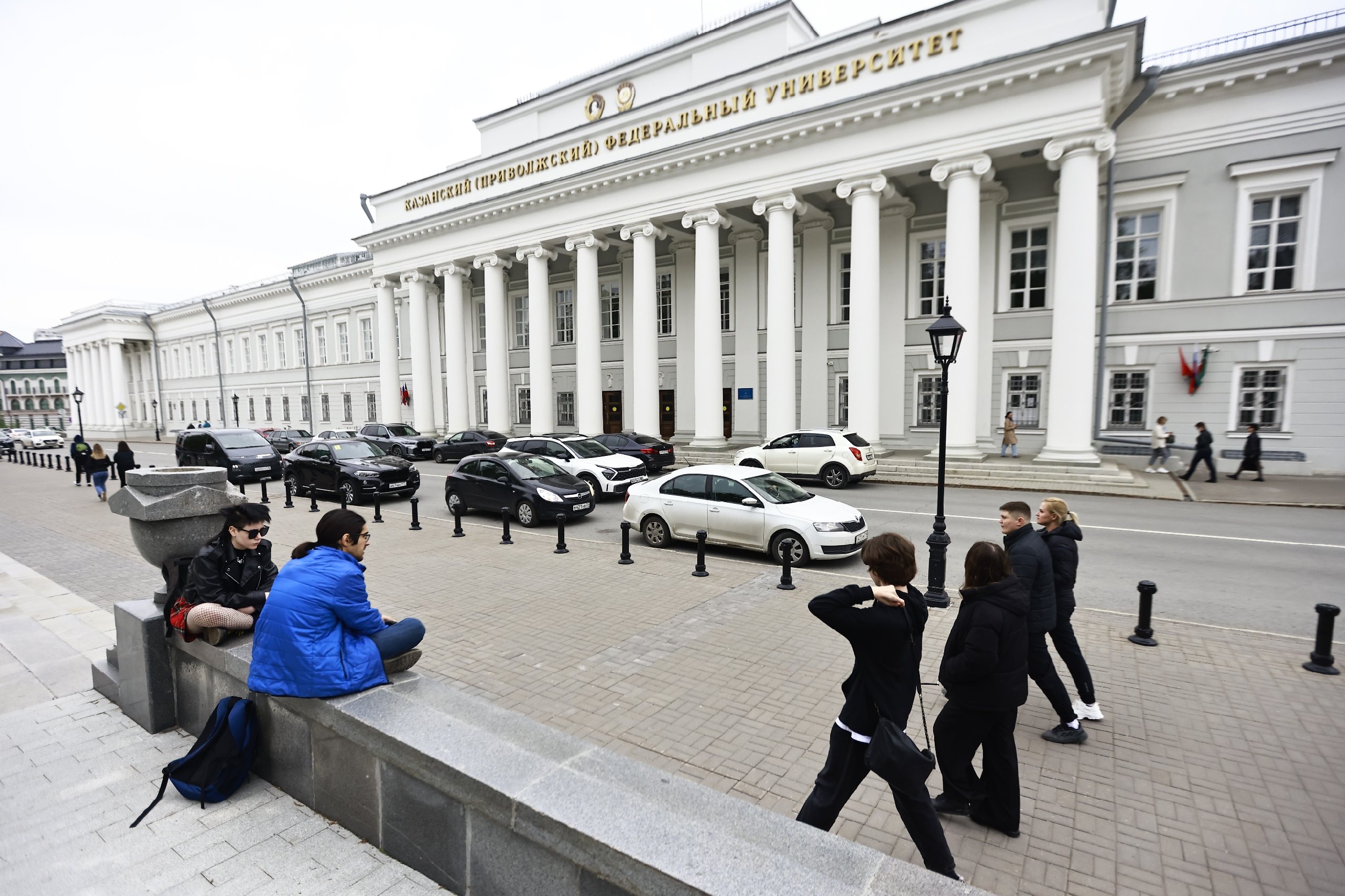 Минобрнауки вводит ограничения на платные места в вузах