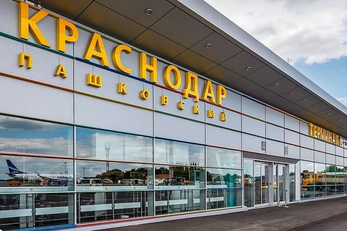 В Краснодаре снова открыли аэропорт
