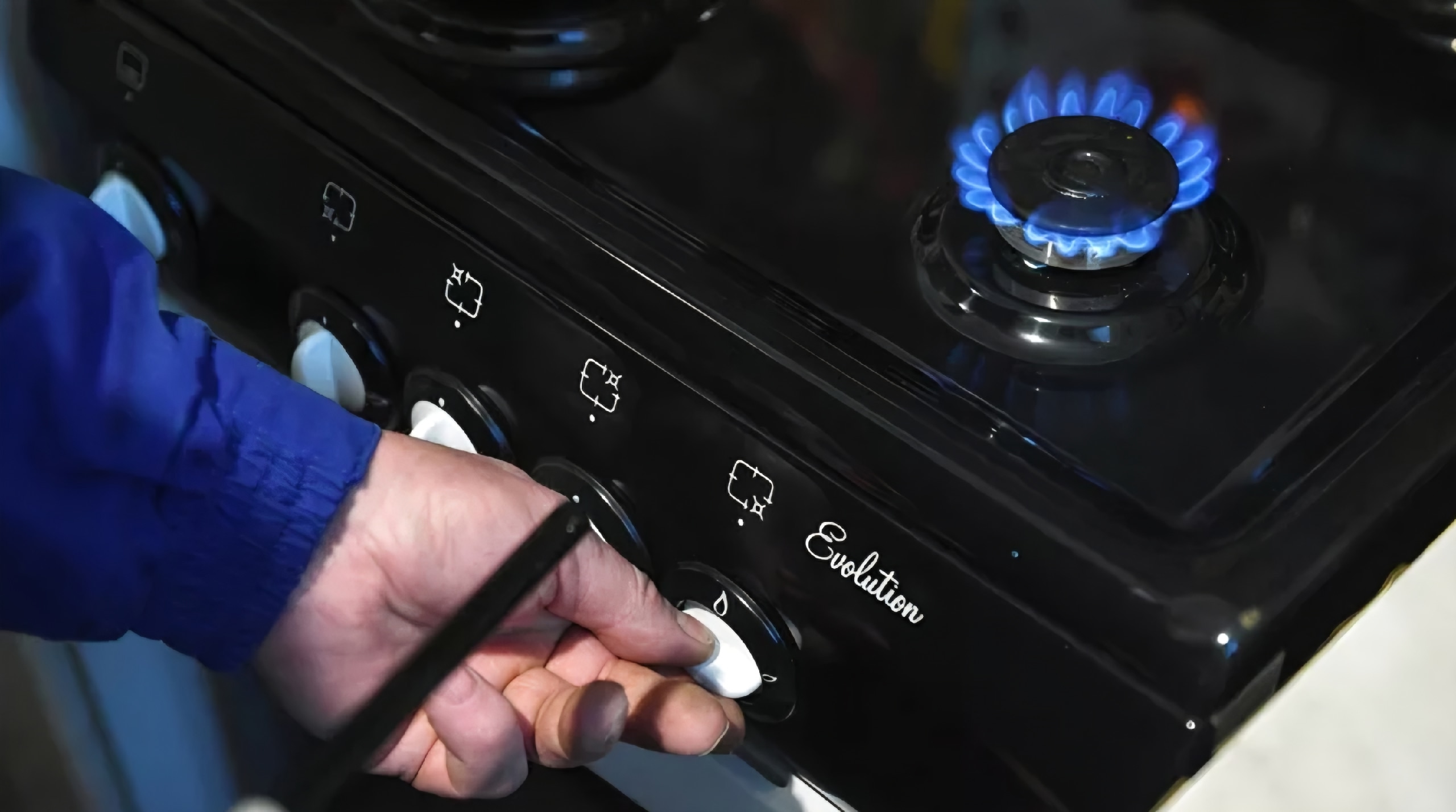 Татарстанцев призвали не греться с помощью газовых плит в холод