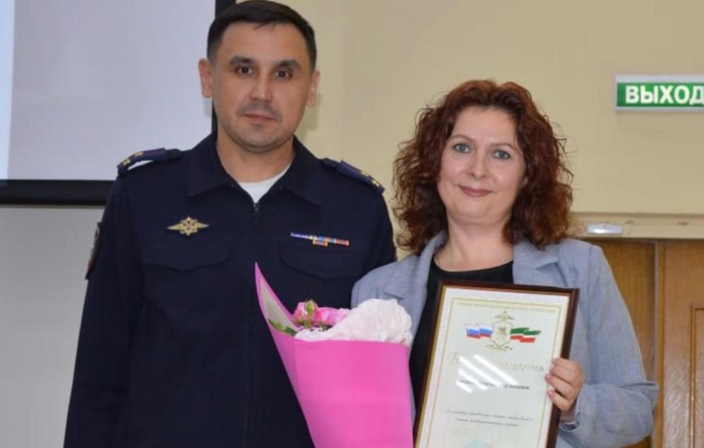 Жительница Казани спасла от мошенников 88-летнего пенсионера из Кирова