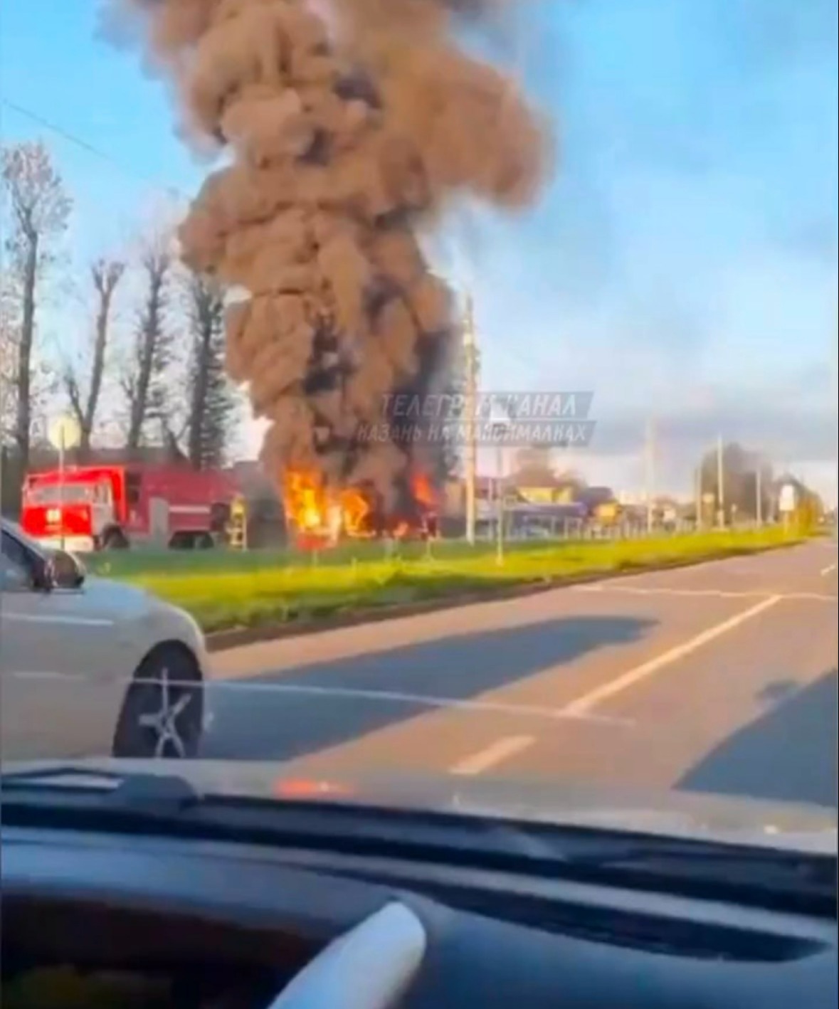 В Казани на Беломорской загорелся автобус № 89