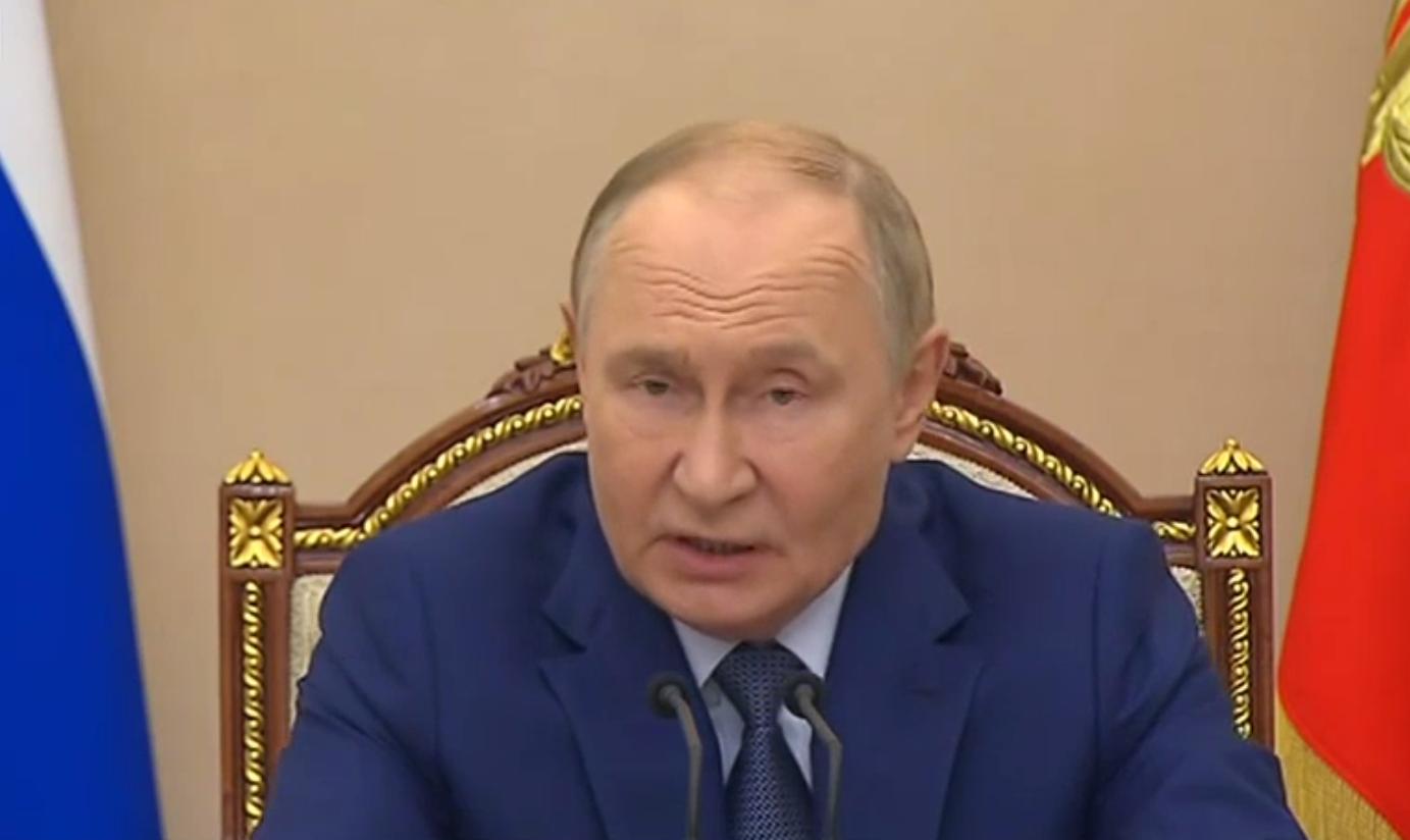 Путин дает шанс Западу на прекращение воинственных шагов в сторону России