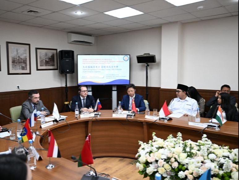 Сообщество школ и школьников стран БРИКС+ предложили создать в Казани