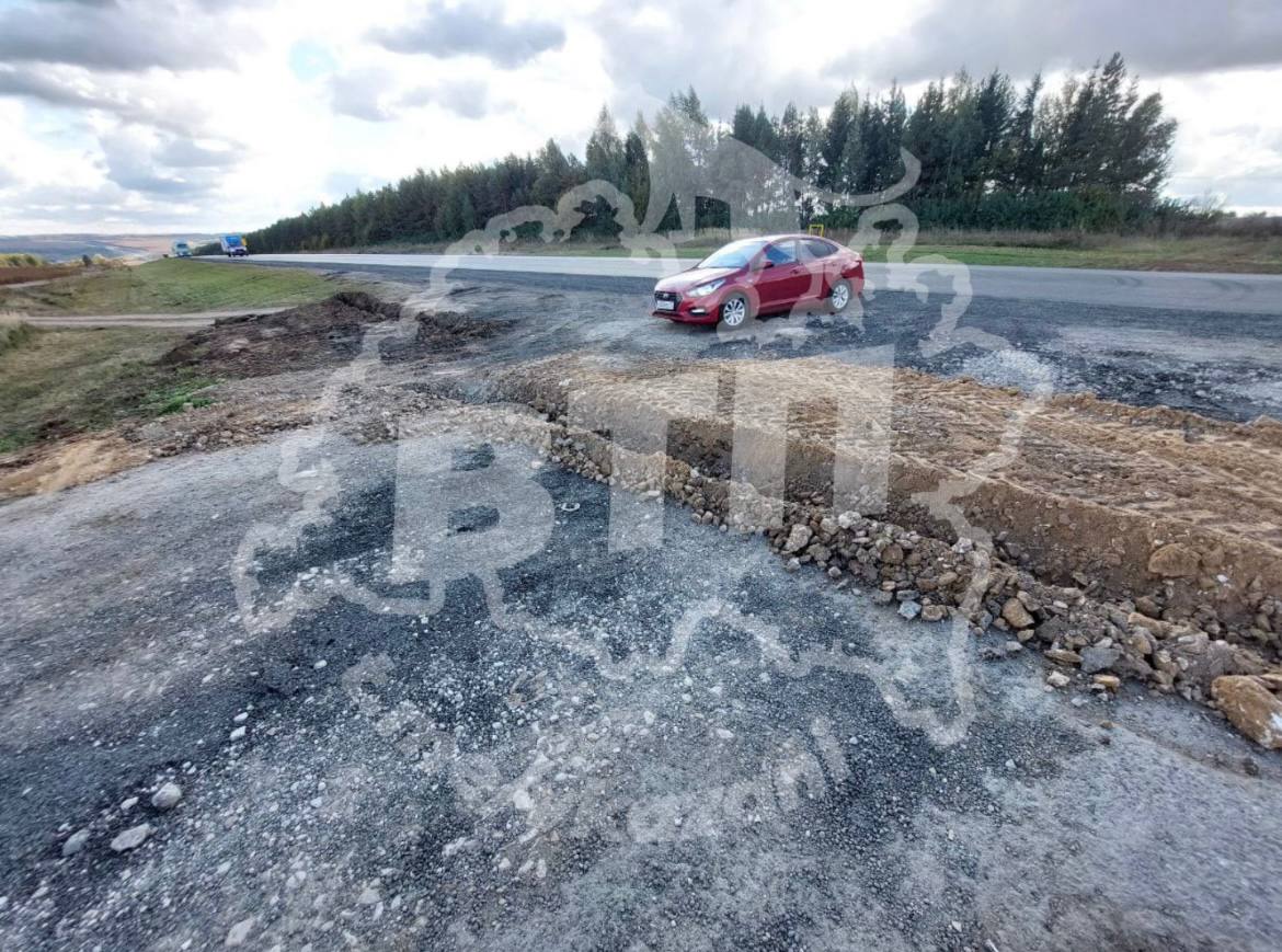 Прямой выезд на трассу перекрыли жителям ЖК «Дольче Вита» возле Иннополиса