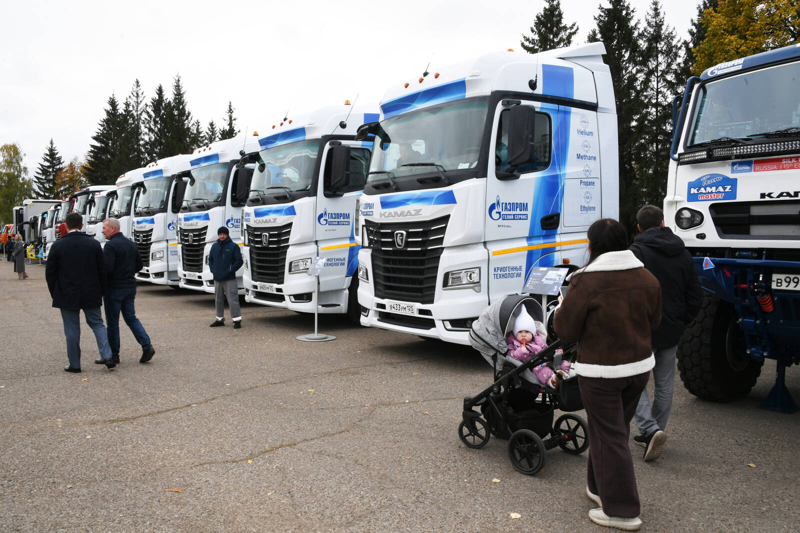 В пресс-службе рассказали, для чего Минниханов уехал в Набережные Челны