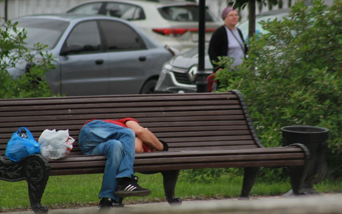 Появились новые детали дела о массовом отравлении алкоголем в Ленобласти