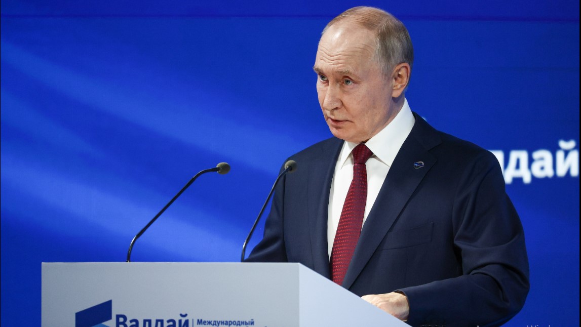 Путин заверил, что ядерное оружие России размещено только в Белоруссии