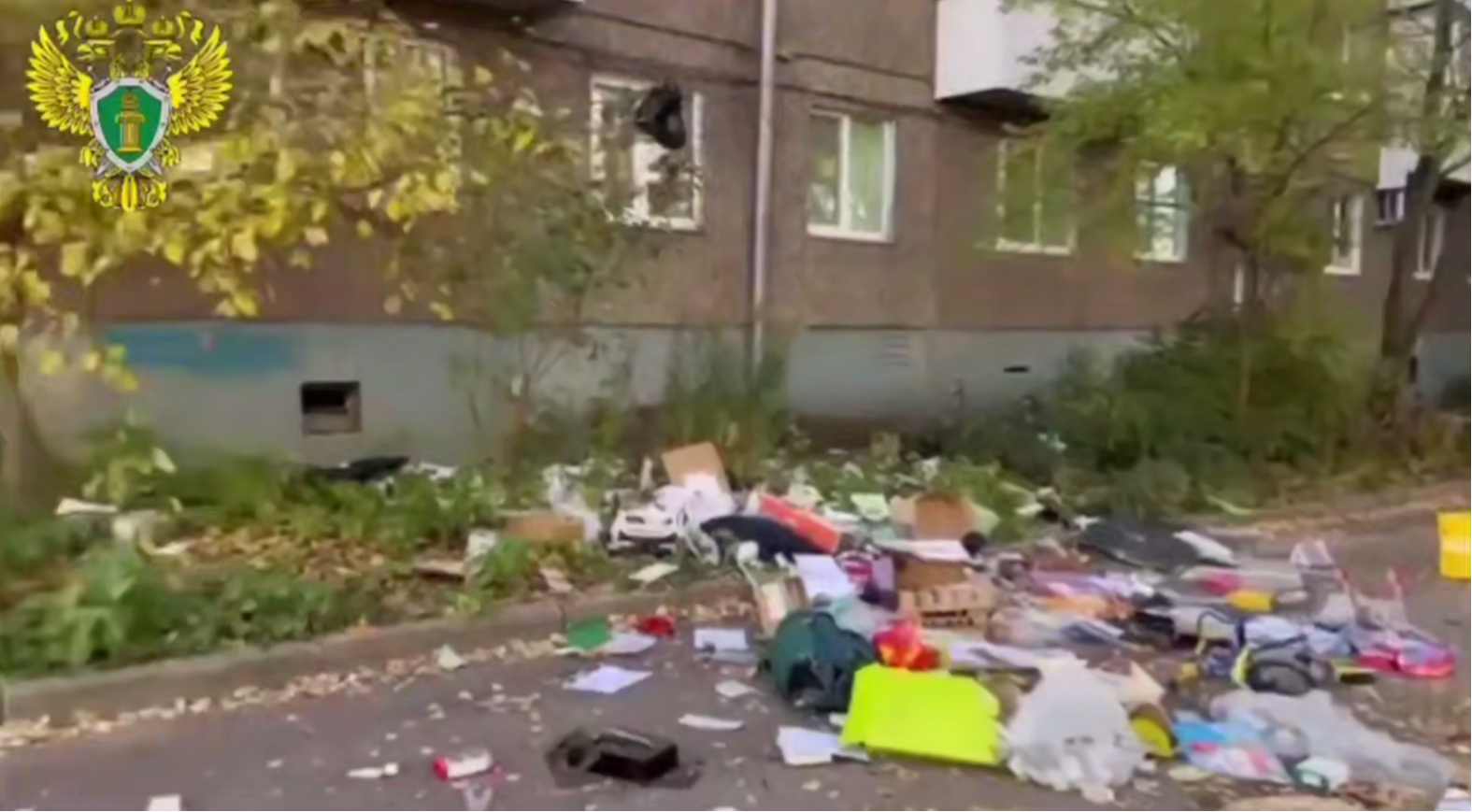 Отец выбросил трёхлетнюю дочь с четвёртого этажа в Уфе