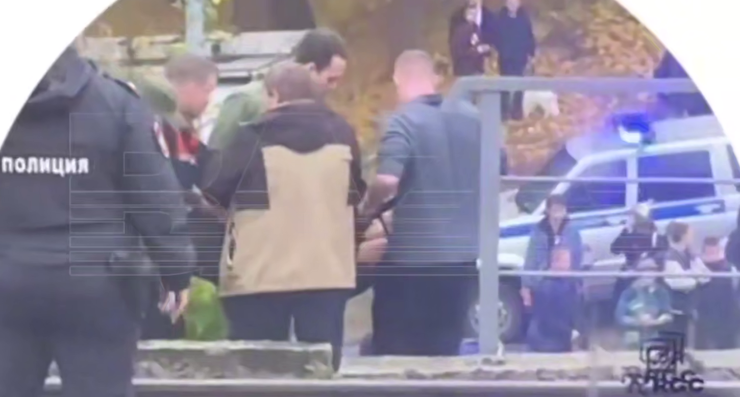 Подростки пытались зацепиться за электричку в Наро-Фоминске: есть погибший