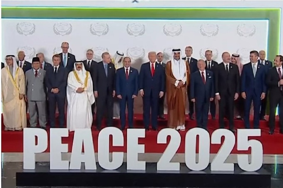 В Египте Трамп подписал договор по прекращению конфликта в секторе Газа