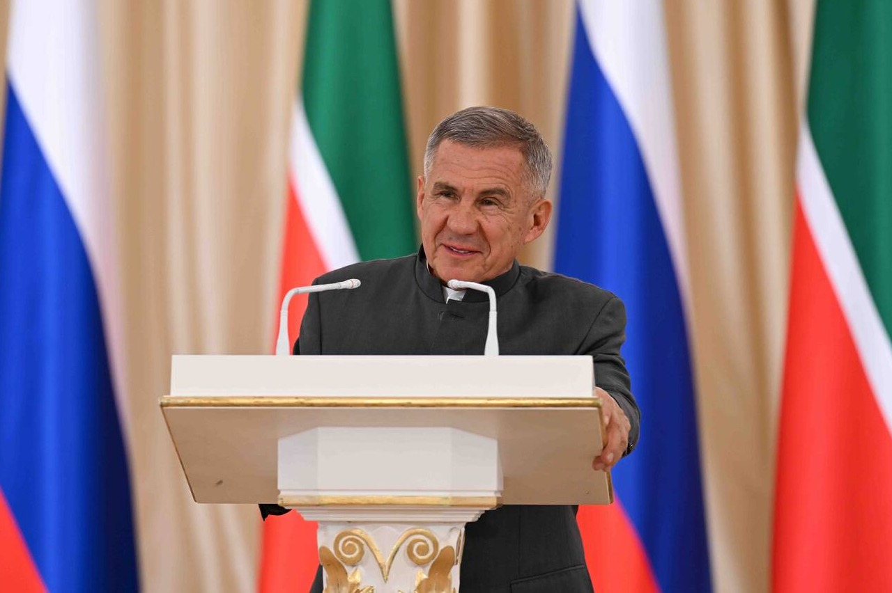 Минниханов: «Наша цель — повысить авторитет и имидж педагогов»