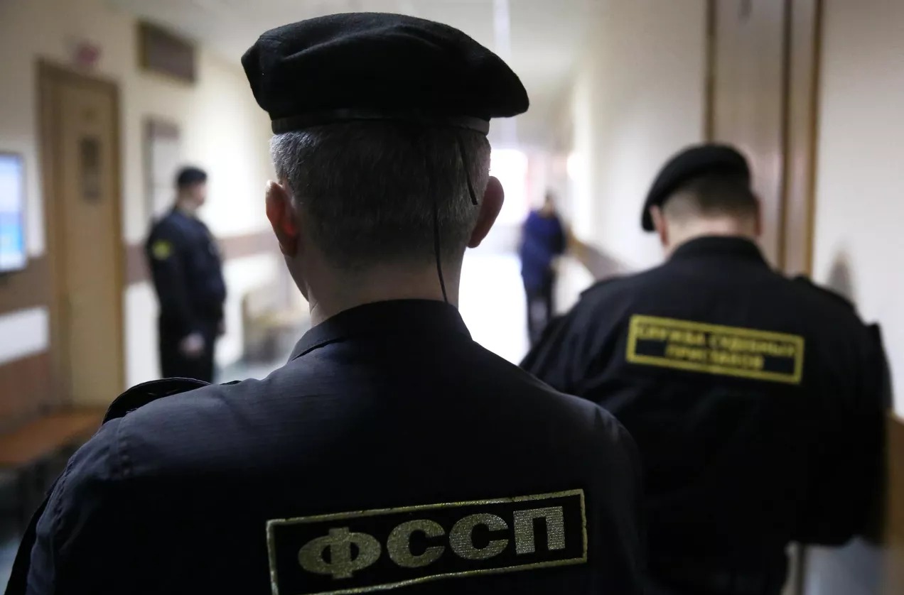 В Татарстане злостный неплательщик сам явился с повинной к приставам