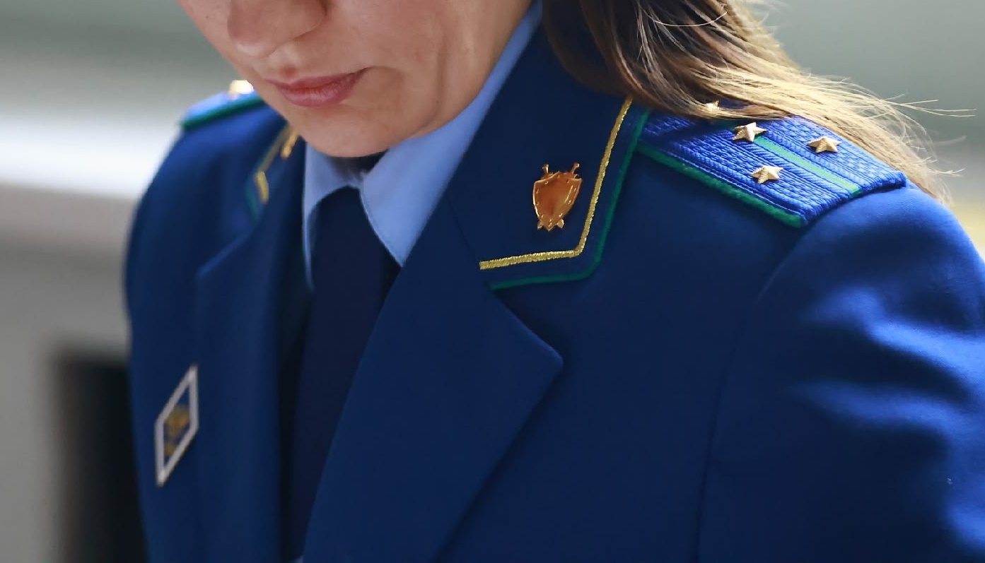 Женщину, пойманную на контрабанде украшений в аэропорту Казани, осудят