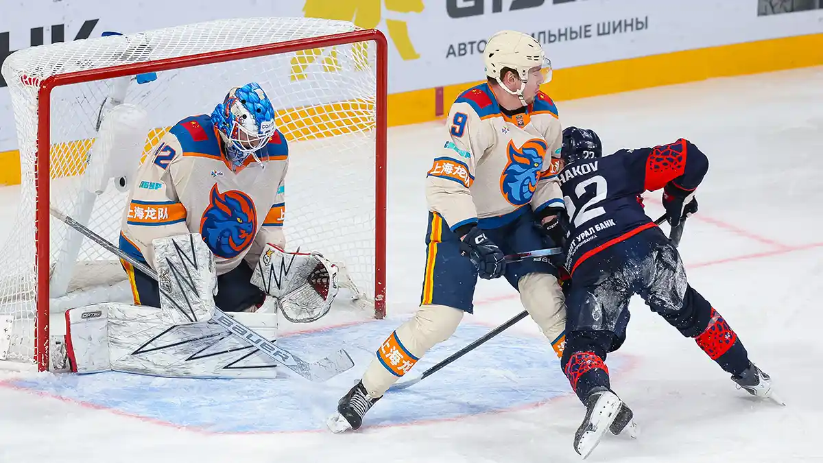 «Металлург» обогнал «Ак Барс» и вышел на первое место Восточной конференции