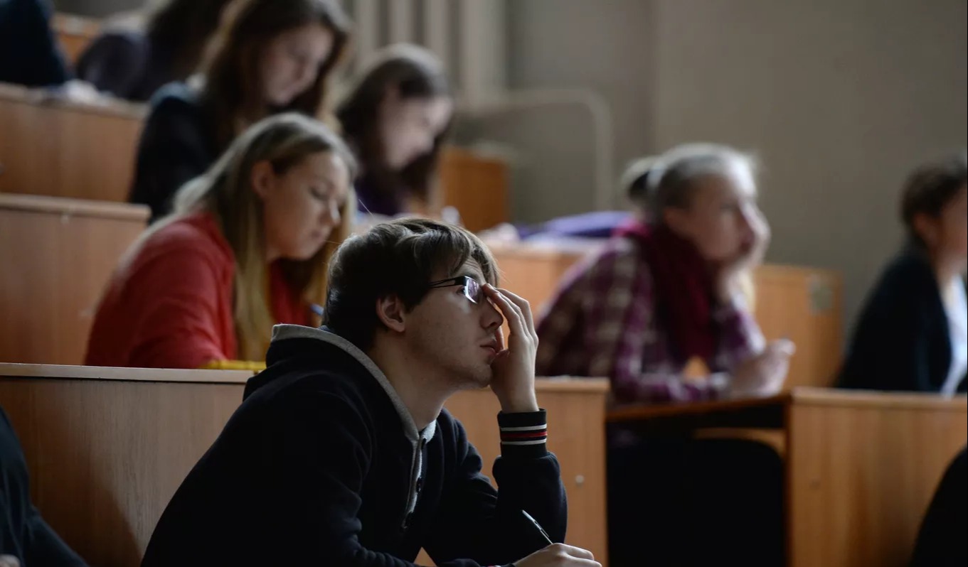 За последний год в России отчислили каждого десятого студента
