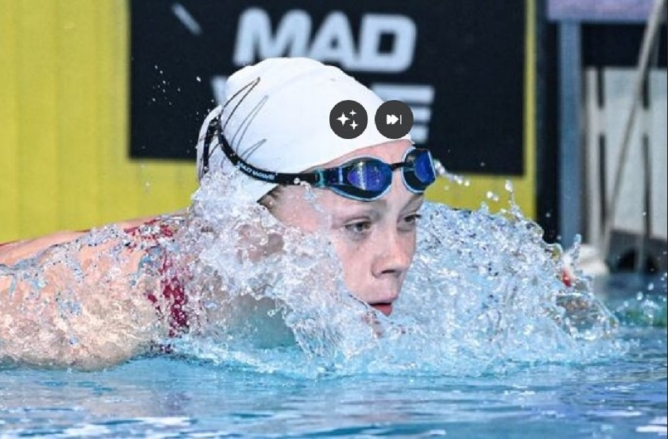 Пловчиха Гайфутдинова выиграла 100 метров на спине на ЧР