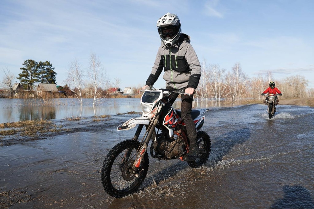 Более четырех тысяч российских детей в 2025-м попали в аварии, будучи за рулем