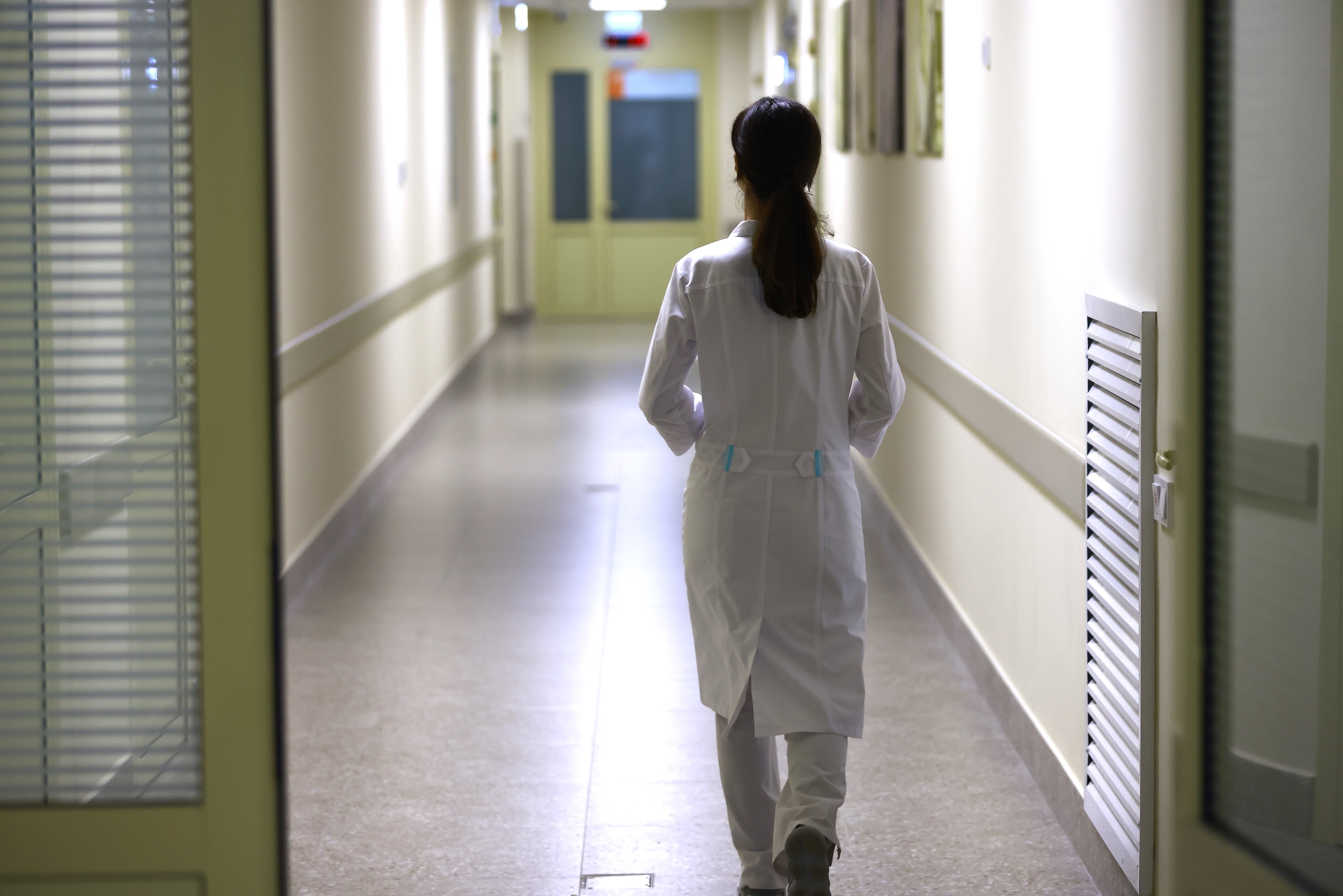 Госдума одобрила закон о целевом обучении бюджетников-медиков