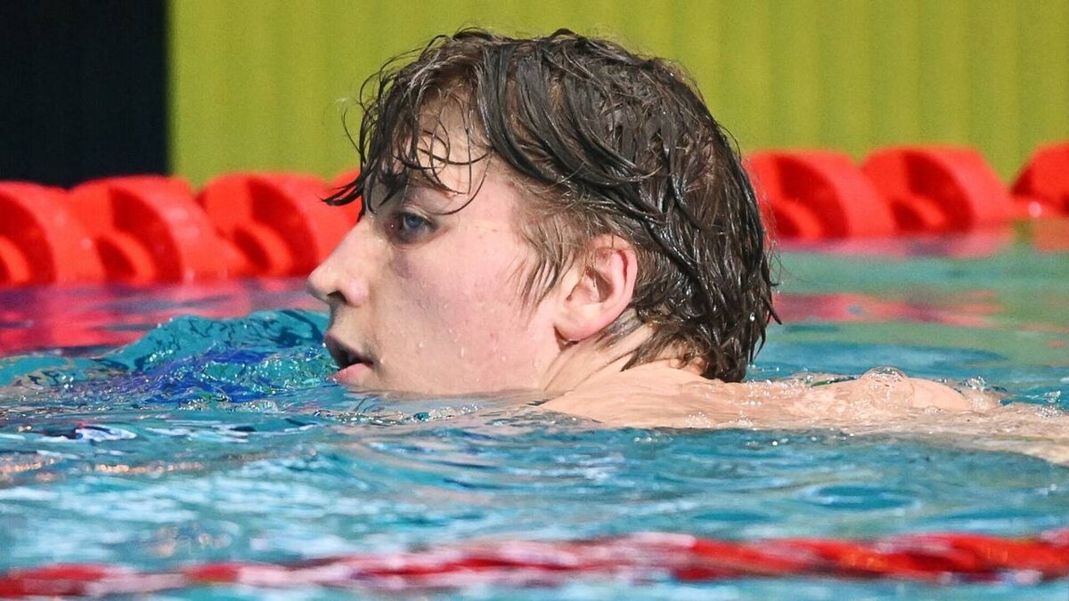 Пловец Корнев выиграл золото на 50 метров вольным стилем