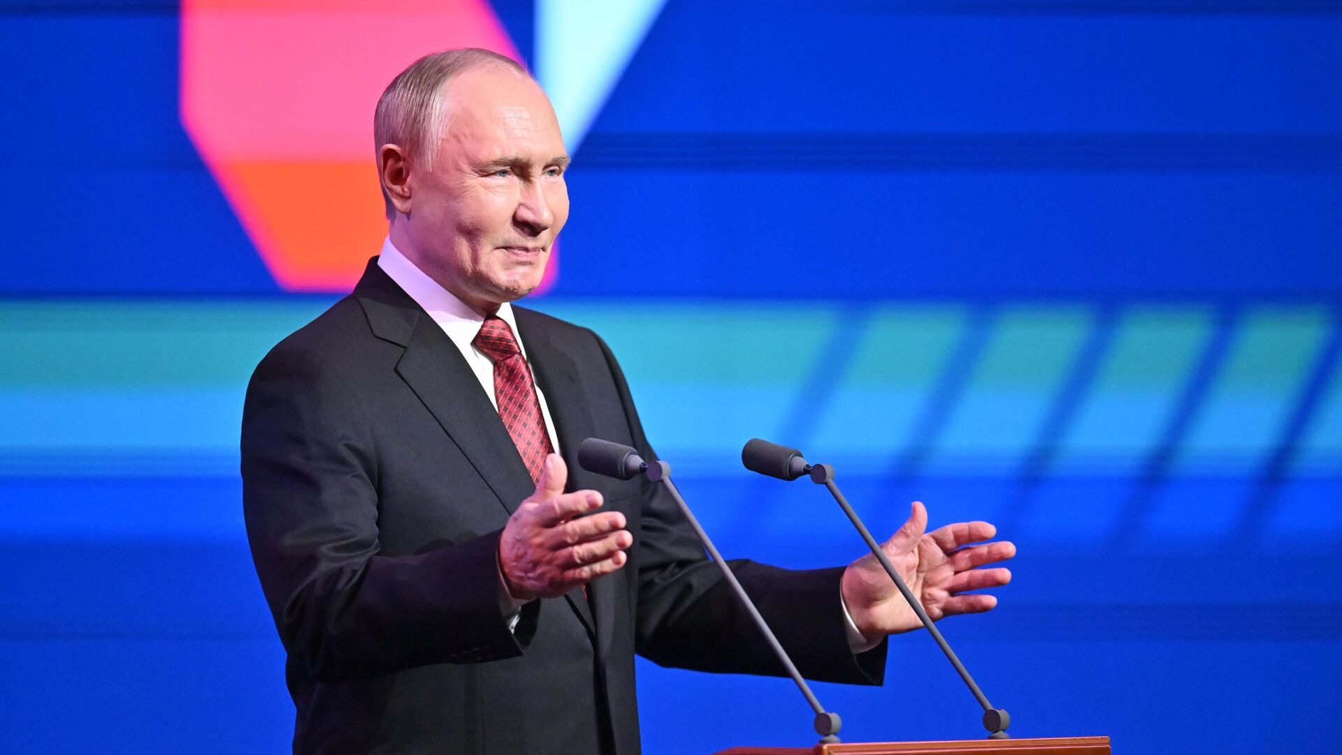 Путин заявил, что Казань примет форум «Формируя будущее» в 2026 году