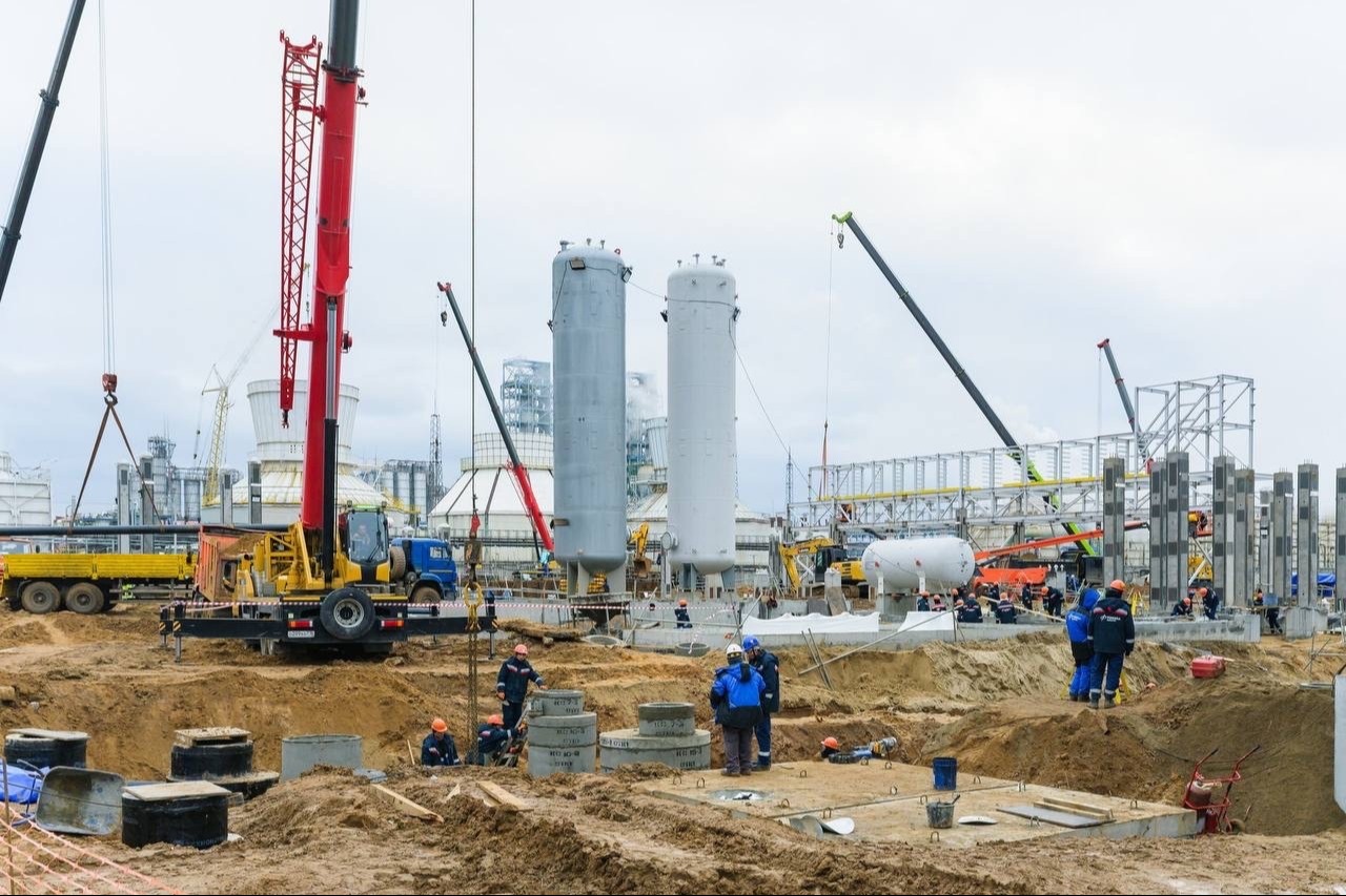 В Казани строят первый в России и СНГ завод катализаторов для полимеров СИБУРа