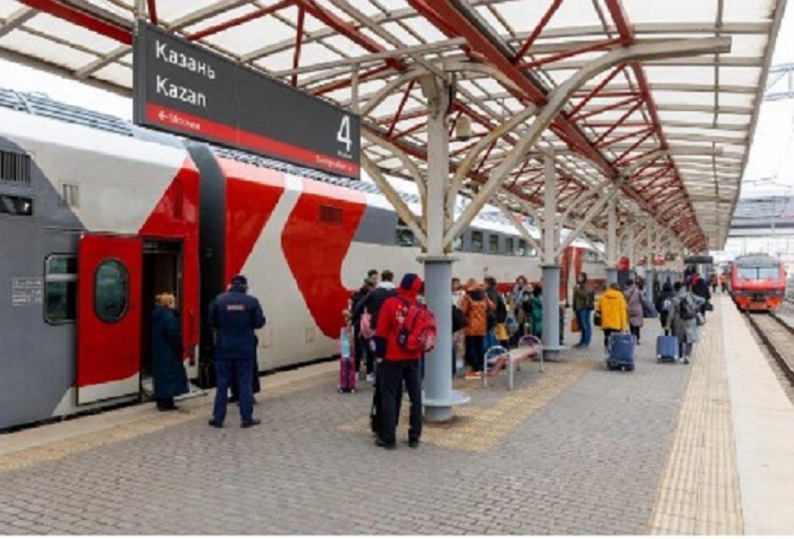 В Казани на шесть дней введут дополнительные электрички в аэропорт