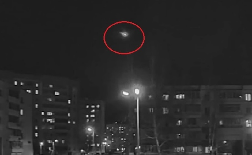 Падающий метеорит заметили в небе над Набережными Челнами