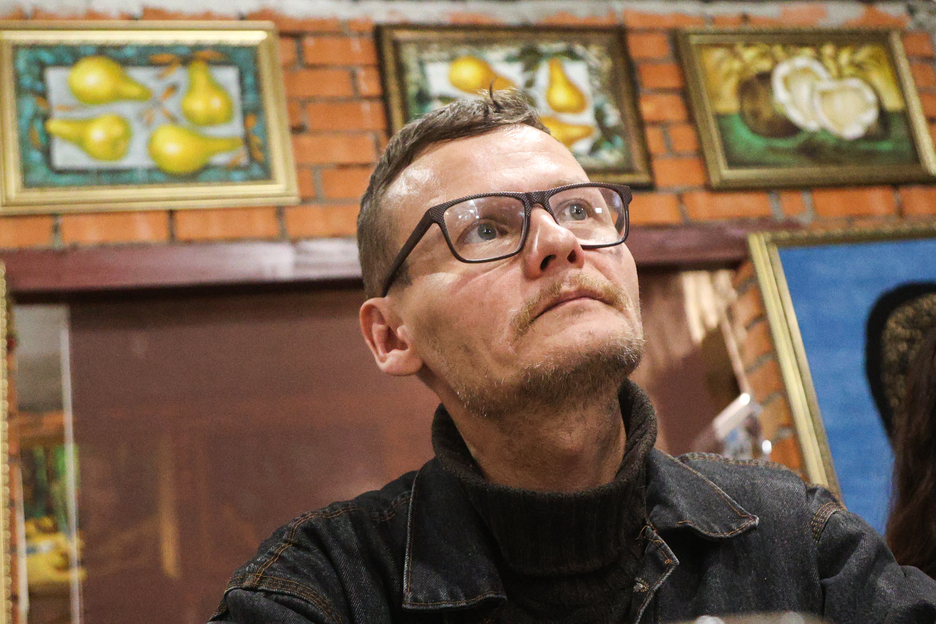 Роберт Гараев создаёт проект о женских криминальных группировках