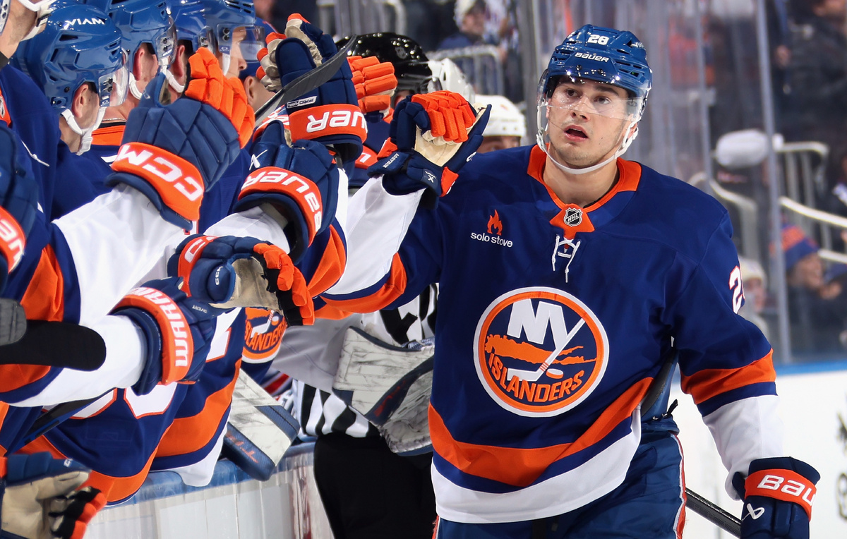 Внук Зинэтулы Билялетдинова выбыл на полгода из-за травмы плеча