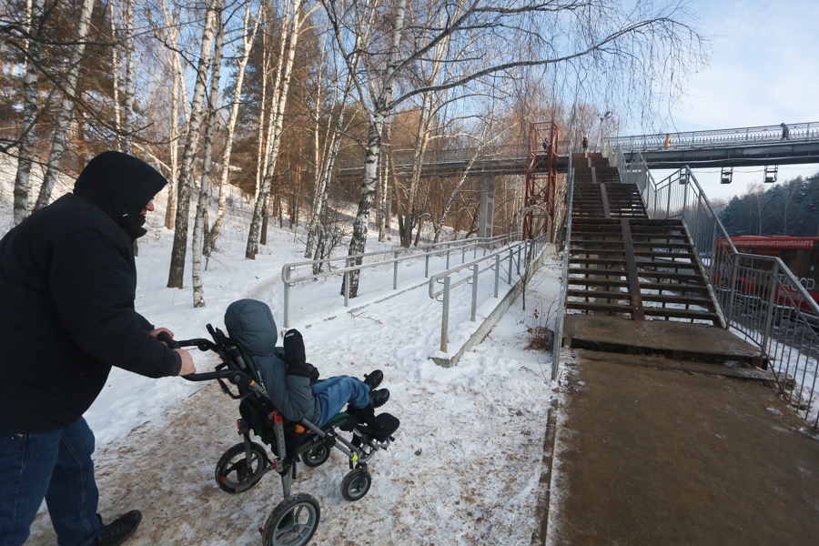 В мэрии Казани рассказали, как улучшили жизнь инвалидам