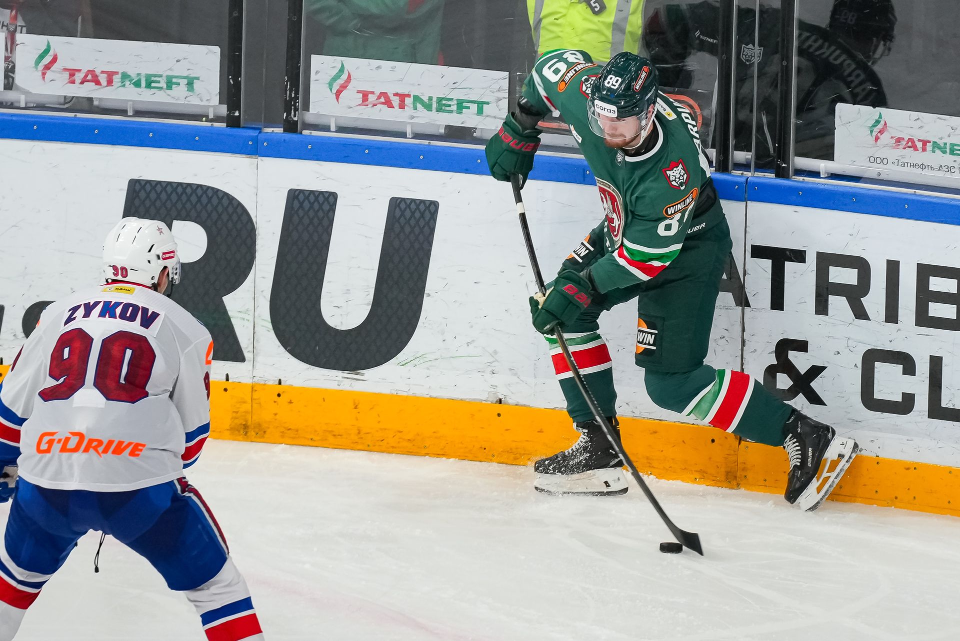 «Бей что есть силы - и будем квиты»: Илья Карпухин ответил Ларионову