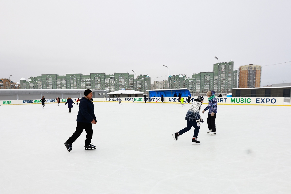 Казанцев пригласили на открытие катка «Трудовые резервы»