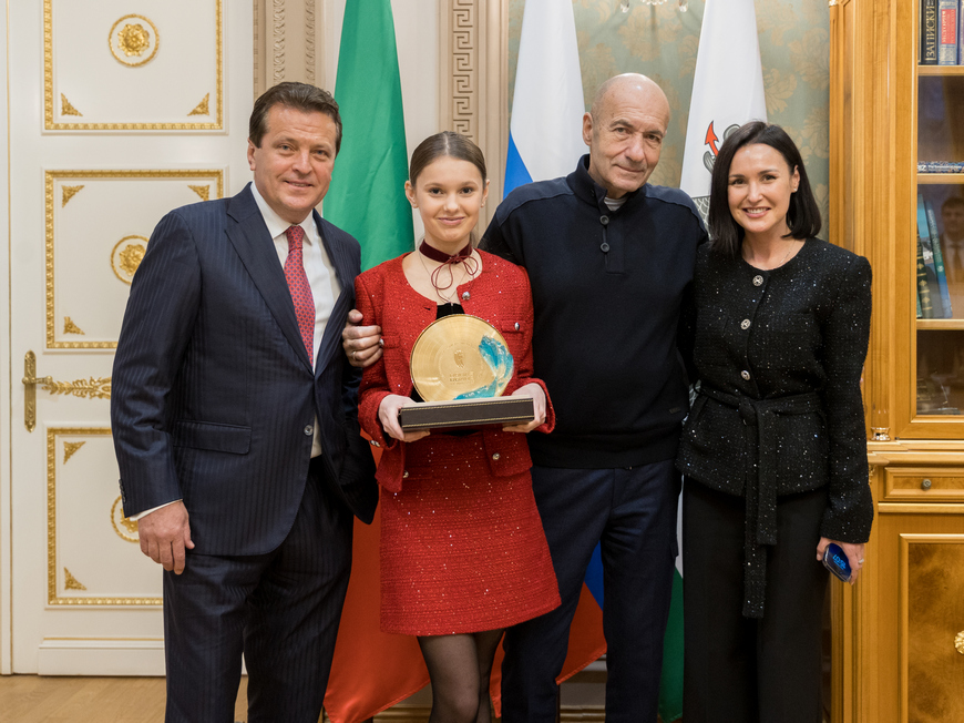 Финалистку «Голос.Дети» из Татарстана наградил Метшин