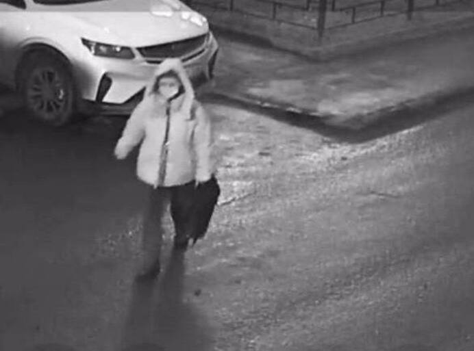 В Альметьевске нашли женщину, бросившую младенца в подъезде на подоконнике