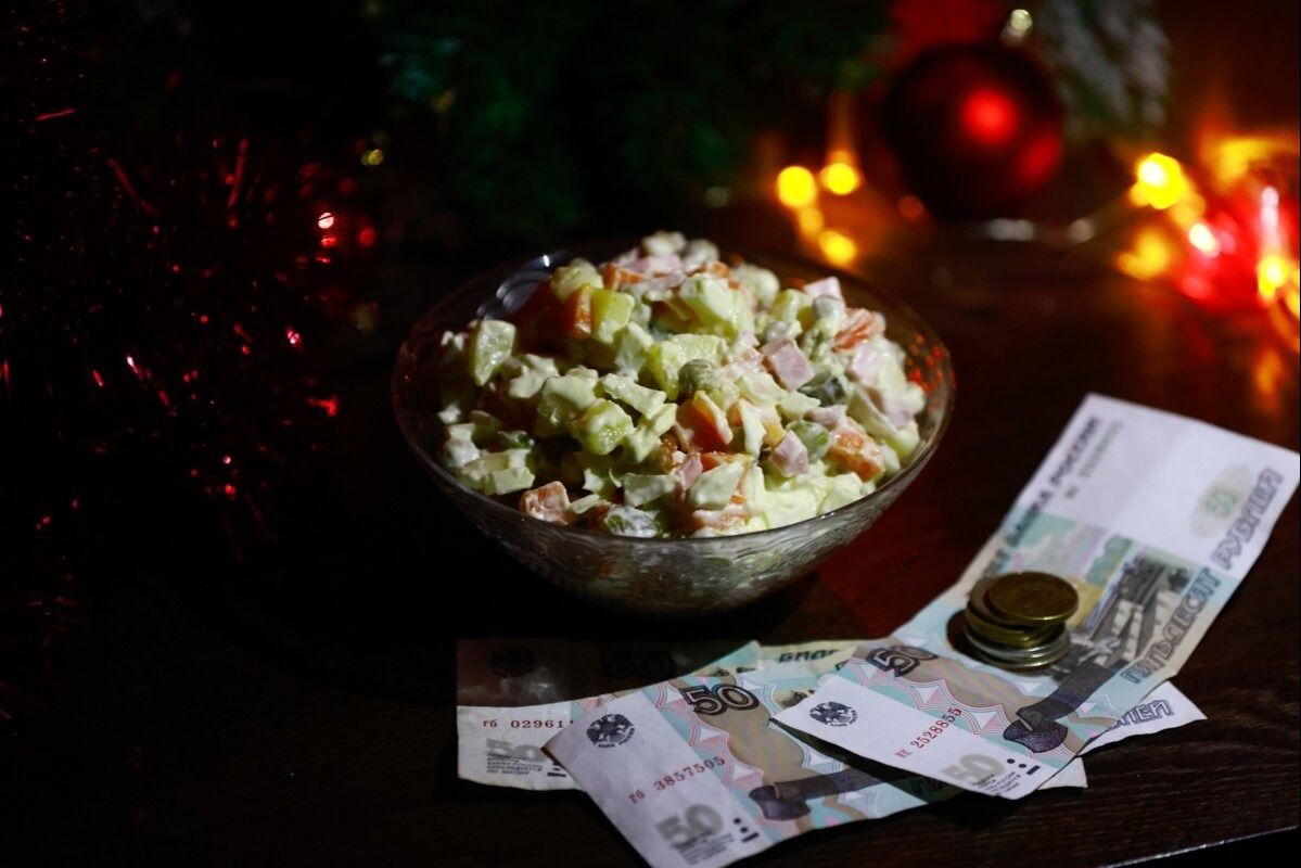 Аналитики оценили уровень подорожания продуктов для салата оливье за год
