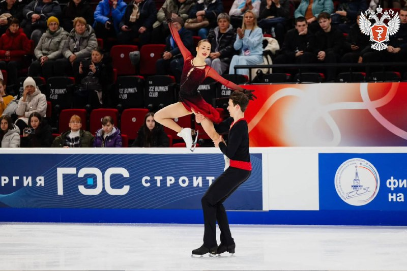 Врачи ДРКБ спасли ногу фигуристке, пострадавшей на тренировке
