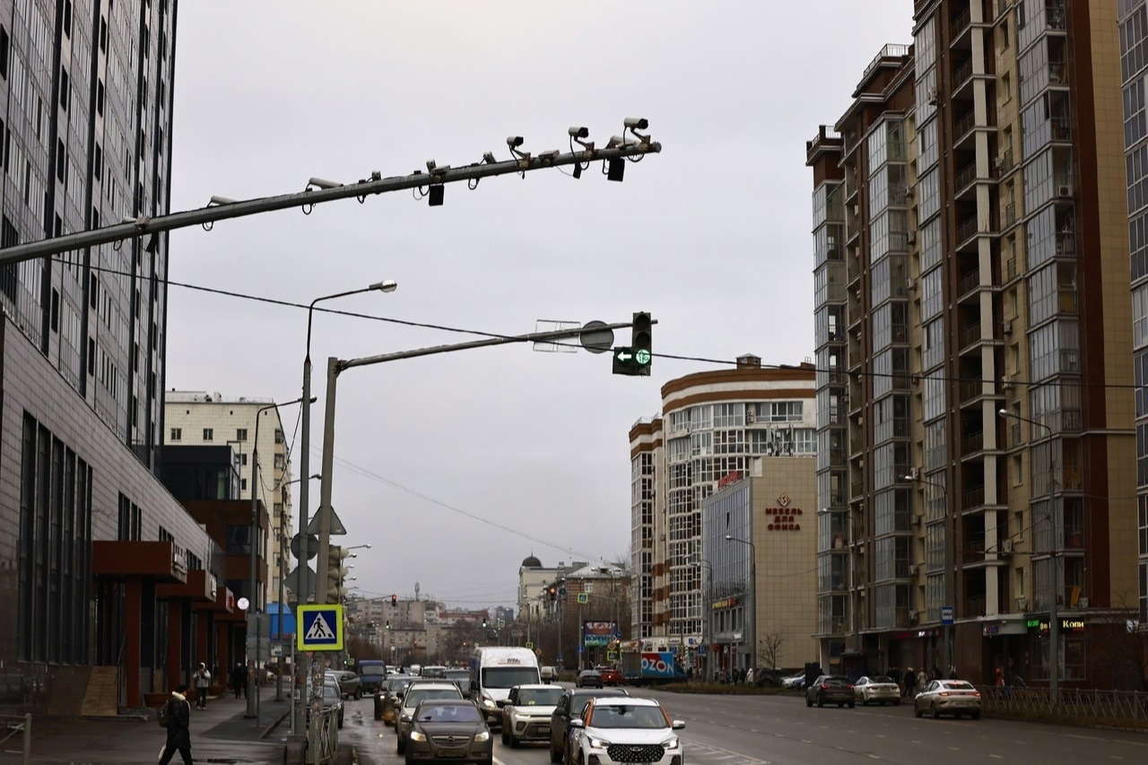 На трех участках Казани установили новые светофоры