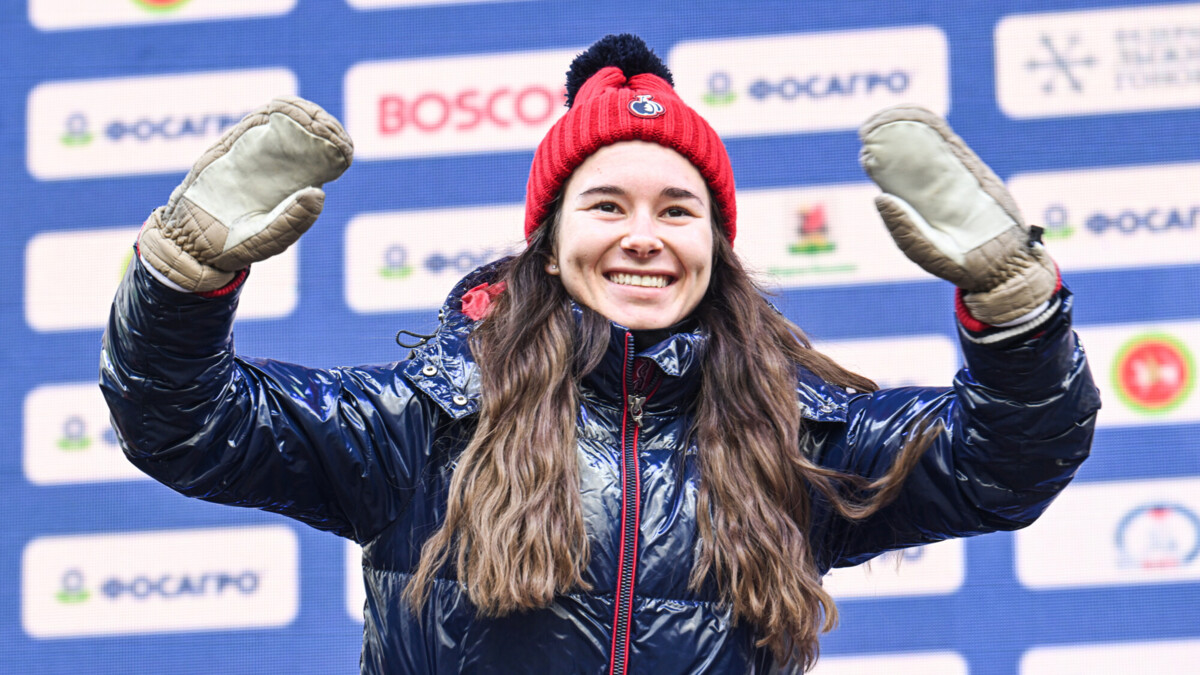 Мама Непряевой: «Даша завтра с утра вылетает в Давос»