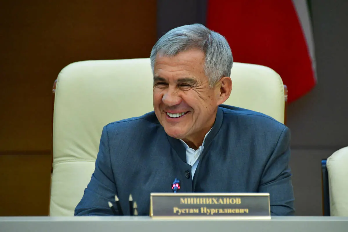 Минниханов предложил провести заседание Российско-Эмиратской комиссии в Казани