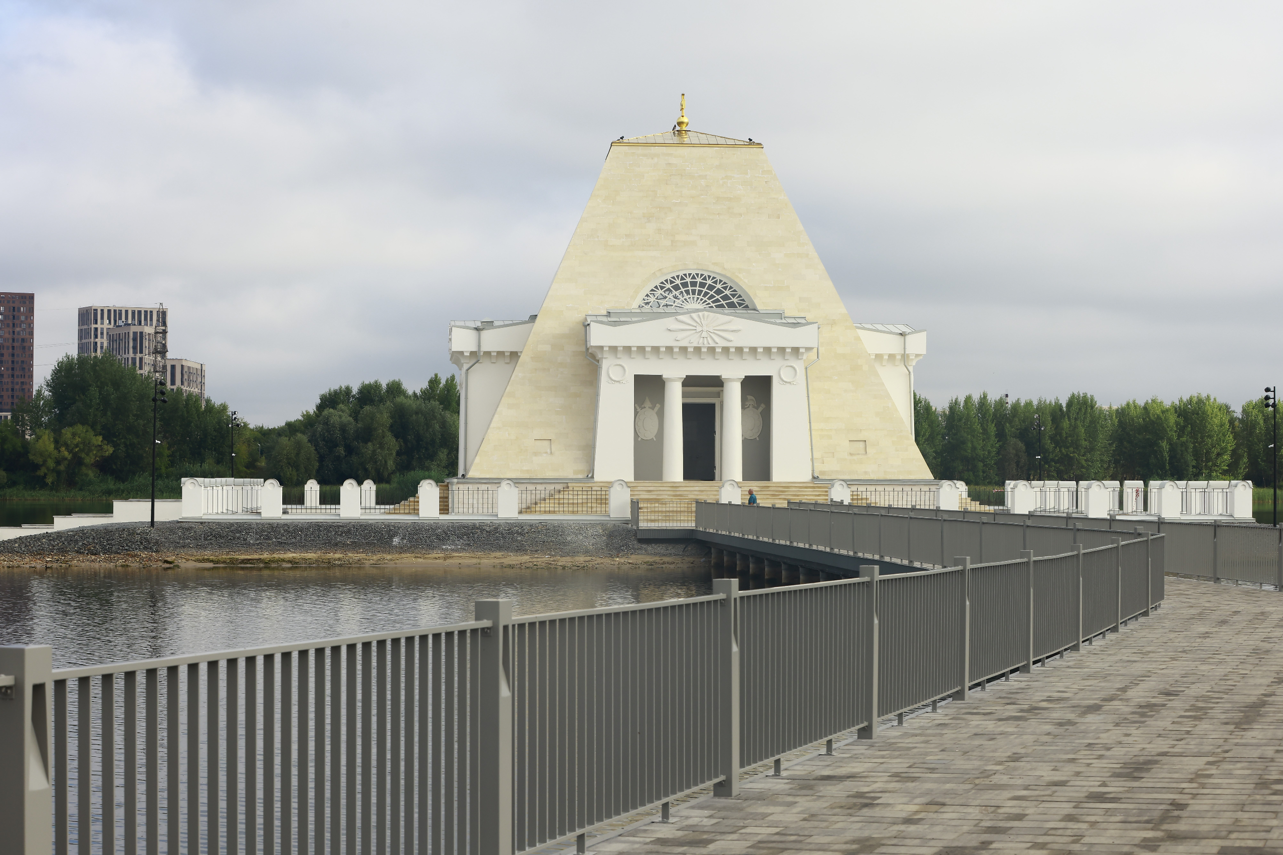 Над рекой Казанкой вновь звучат православные колокола