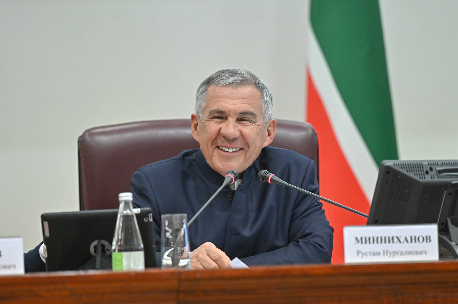 Минниханов о татарском языке: «Люди должны знать родные языки, это язык матери»