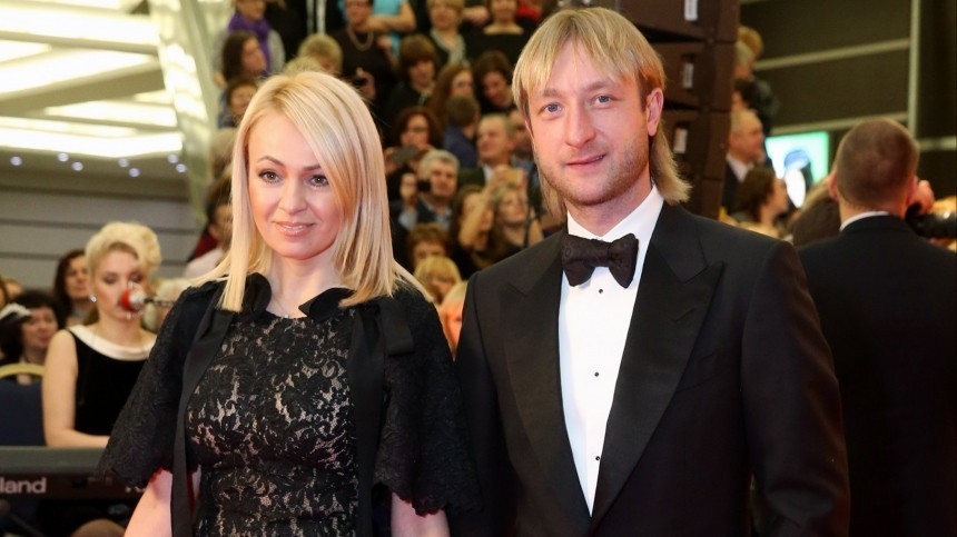 Ирина Костылева: «Плющенко лишил Лену денег»