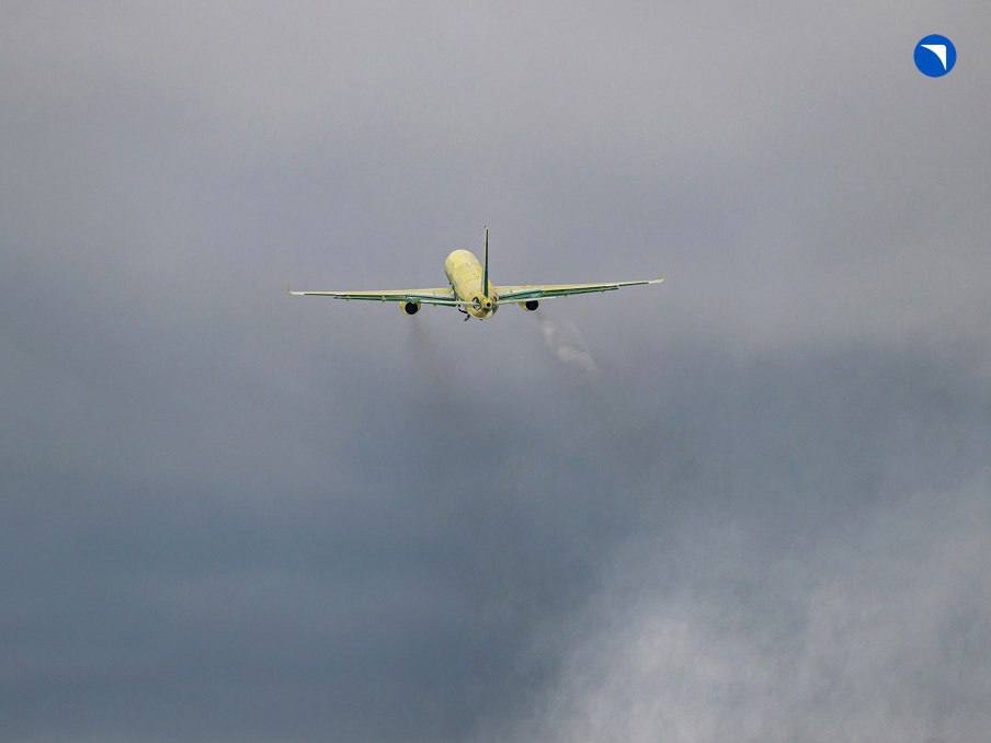 Полностью отечественный Ту-214 совершил первый полет