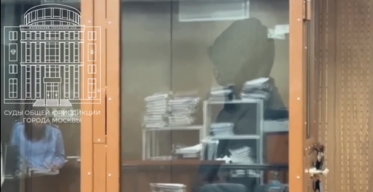 Следователя по делу о стрельбе в казанской гимназии осудили на 10 лет