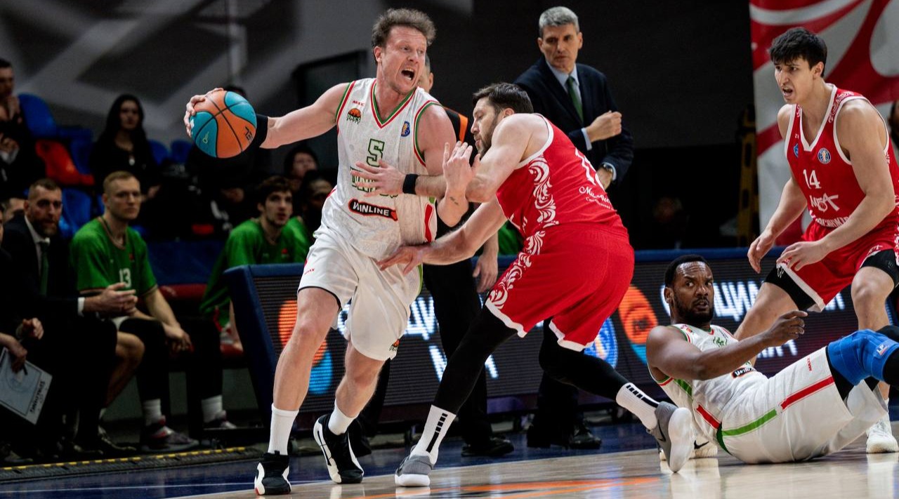 Капитанский подвиг: 27 очков Кулагина принесли УНИКСу победу в Москве