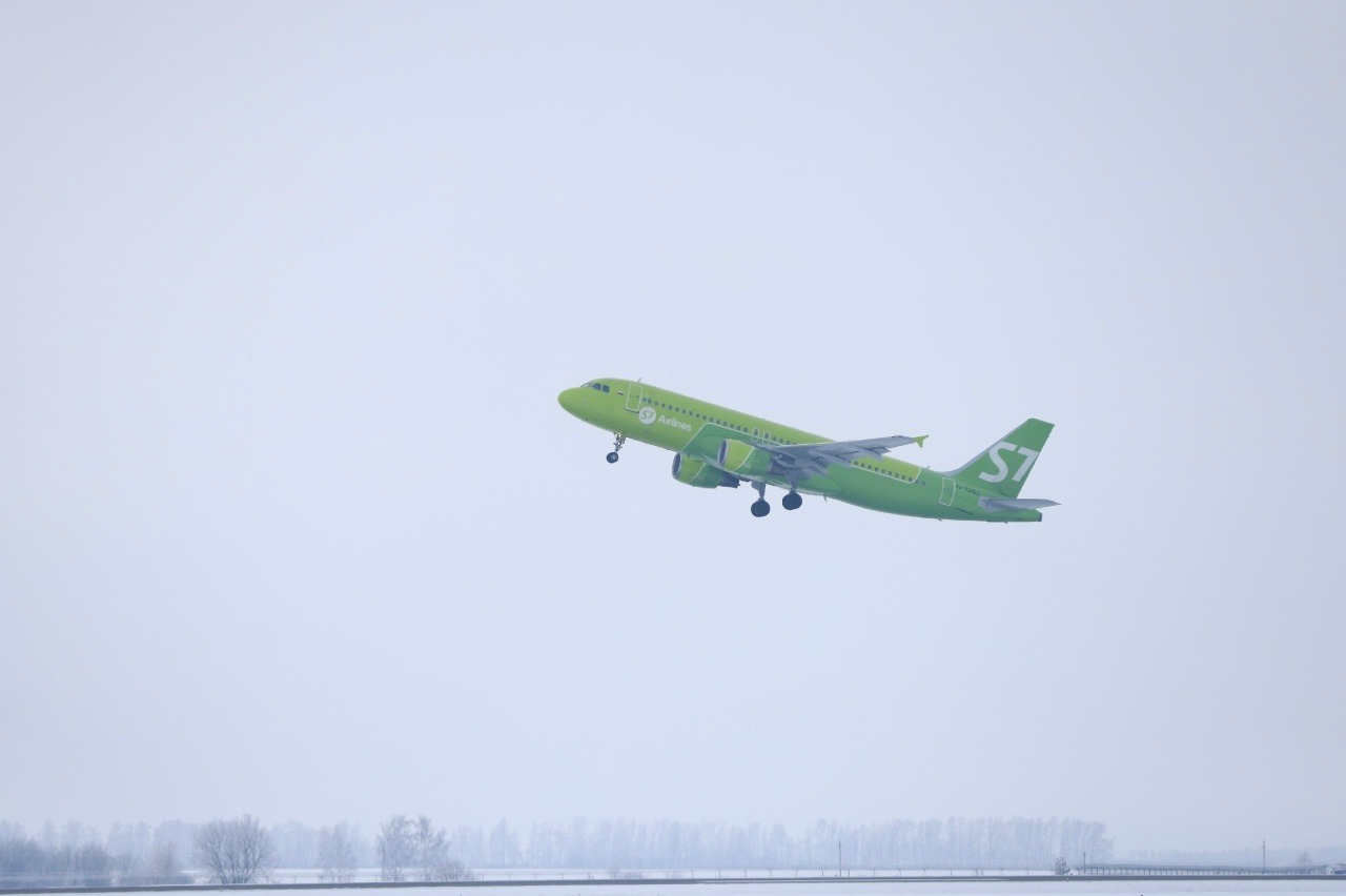 Во Внуково и Шереметьево из-за ограничений задержали больше 270 рейсов