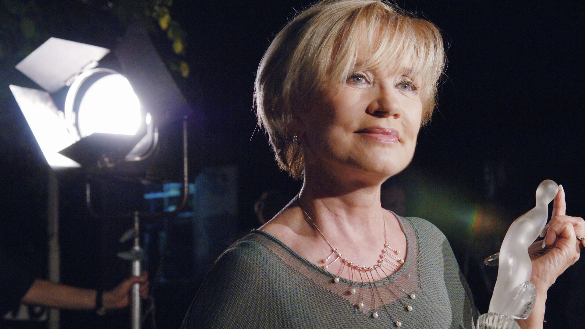 Веру Алентову похоронили на Новодевичьем кладбище