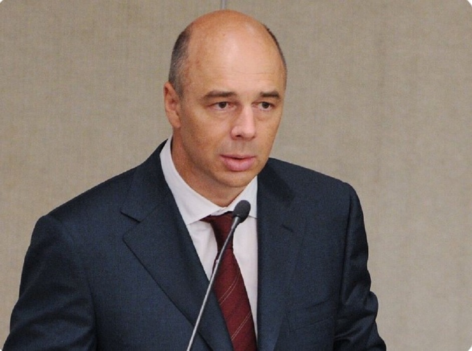 Силуанов связал снижение доли нефтегазовых доходов со сложностями добычи запасов